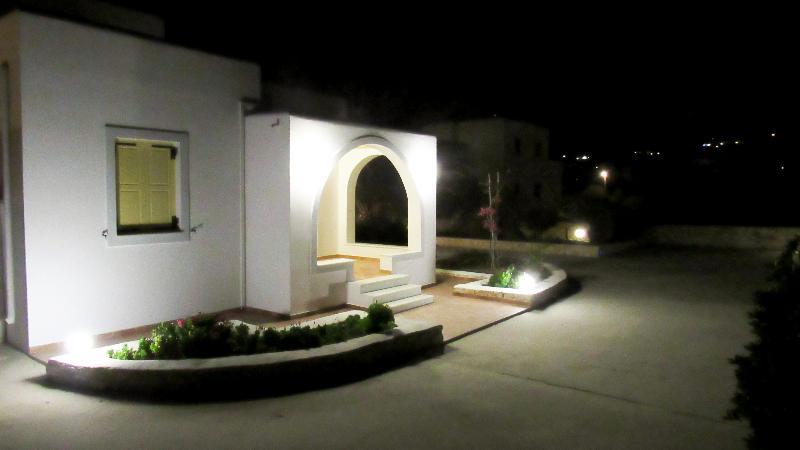 Paktia Villas Páros Exteriör bild
